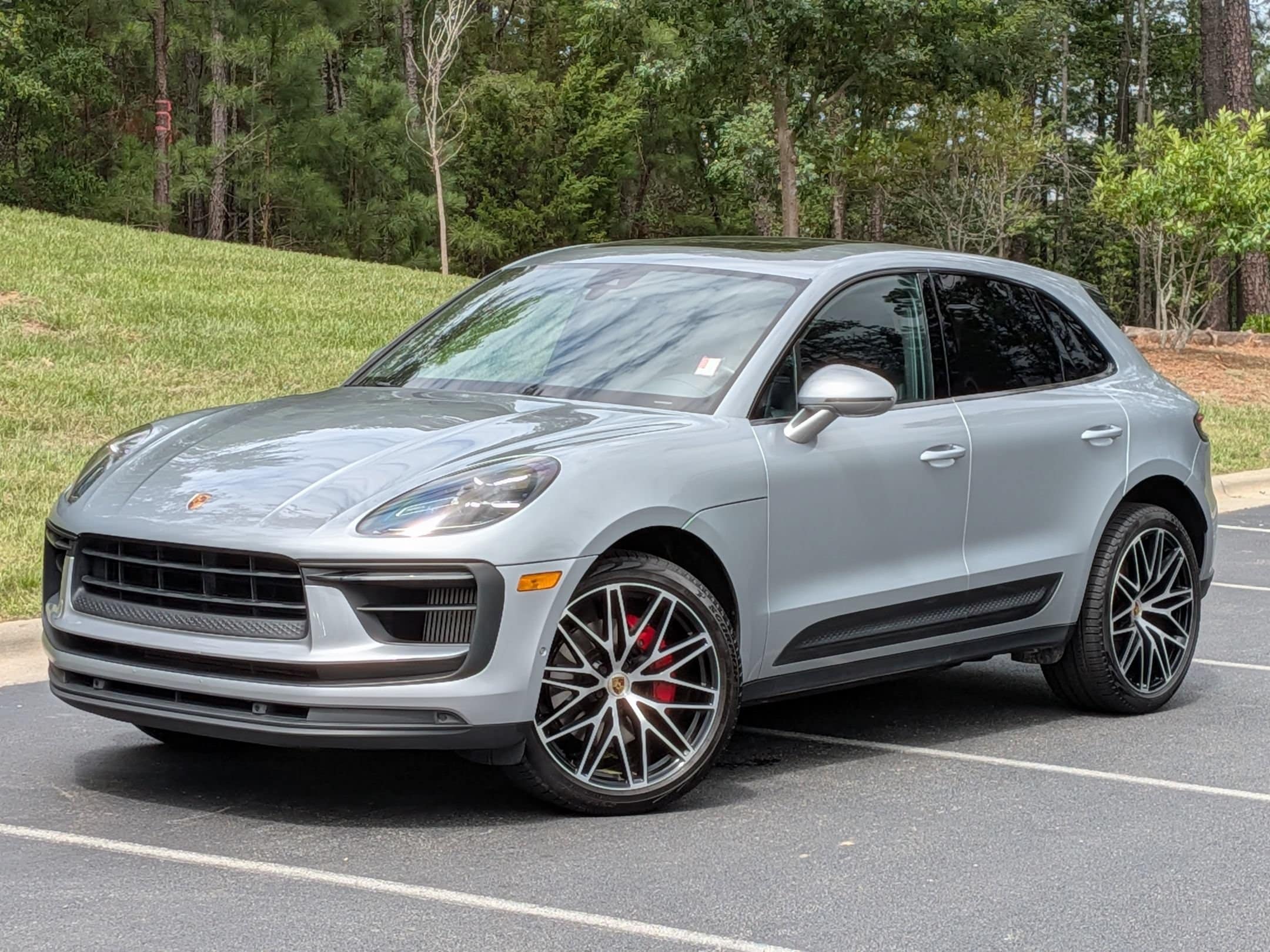 2022 Porsche Macan