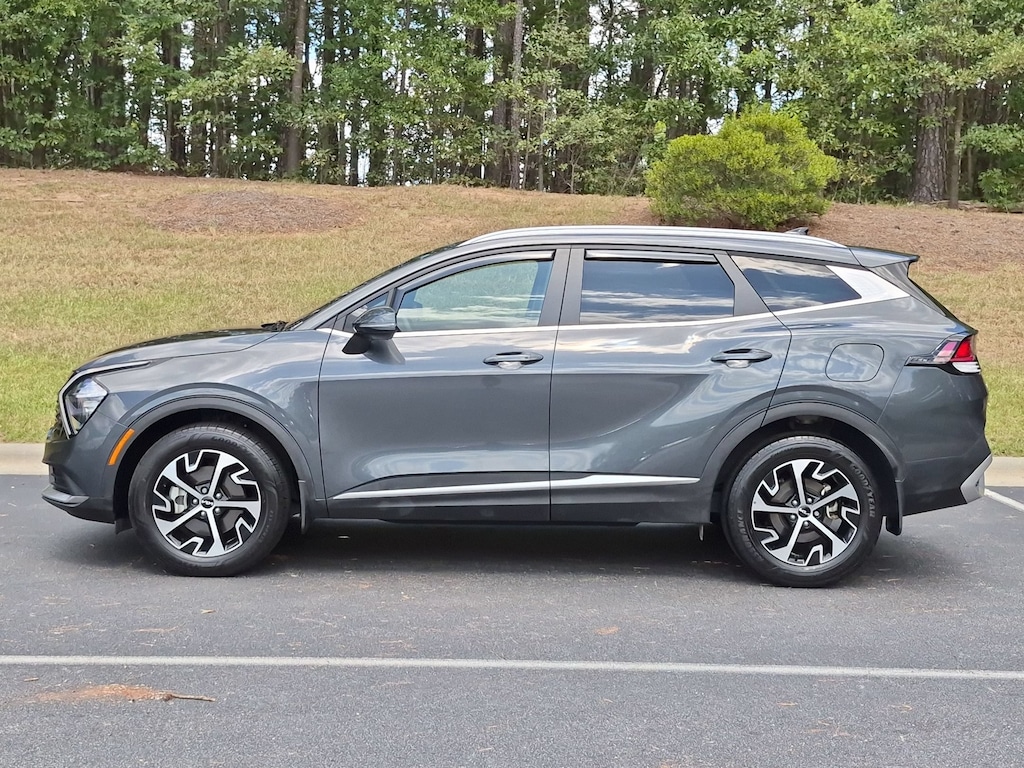 Used 2023 Kia Sportage Hybrid EX SUV