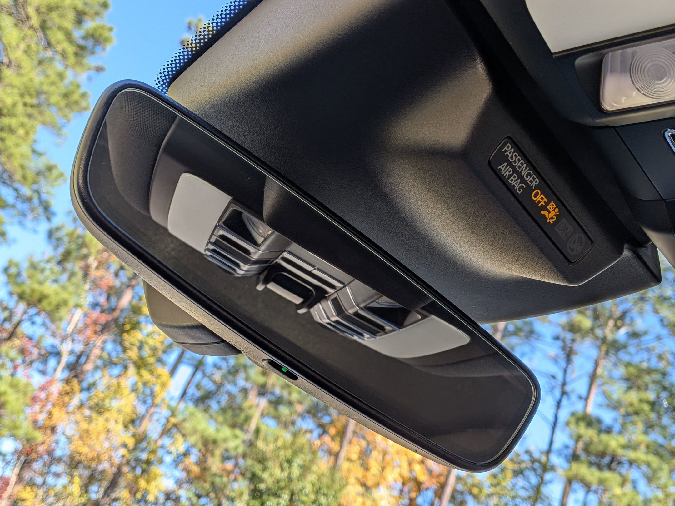 2026 Porsche Macan T - Photo 18