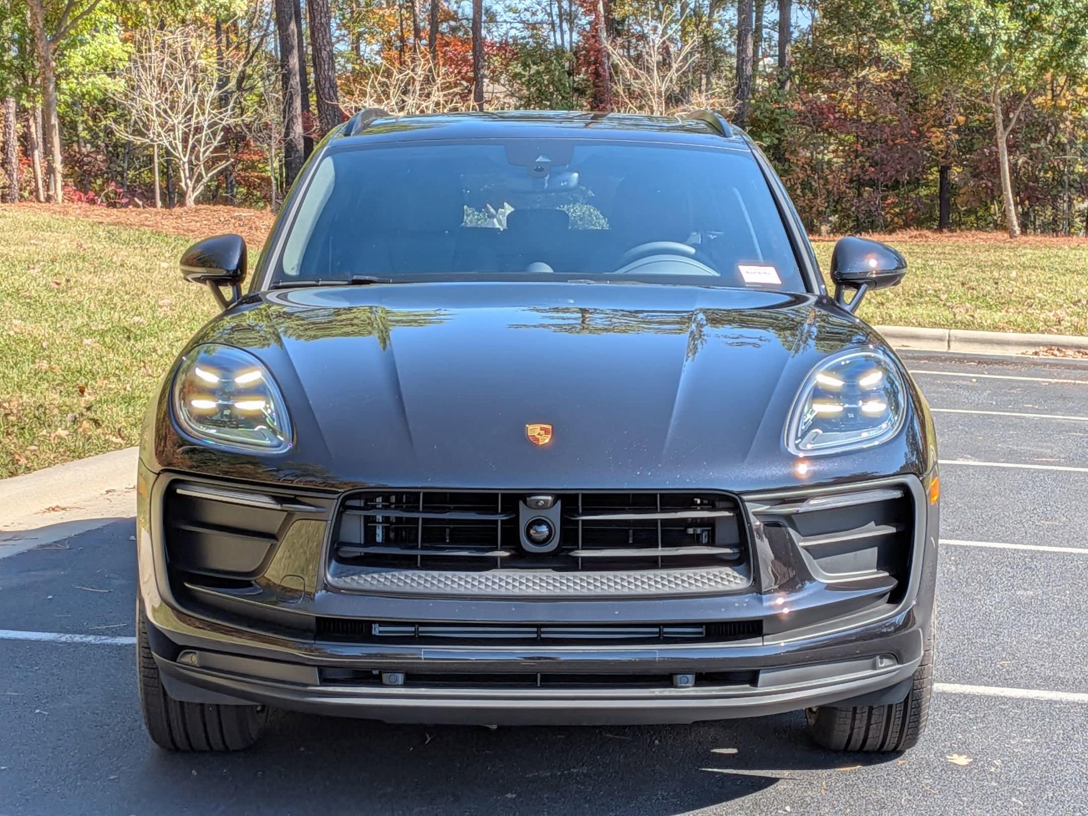 2026 Porsche Macan T - Photo 34