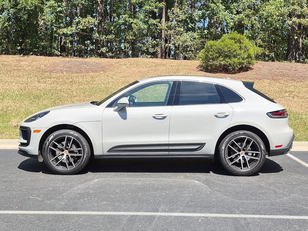 Certified 2024 Porsche Macan SUV