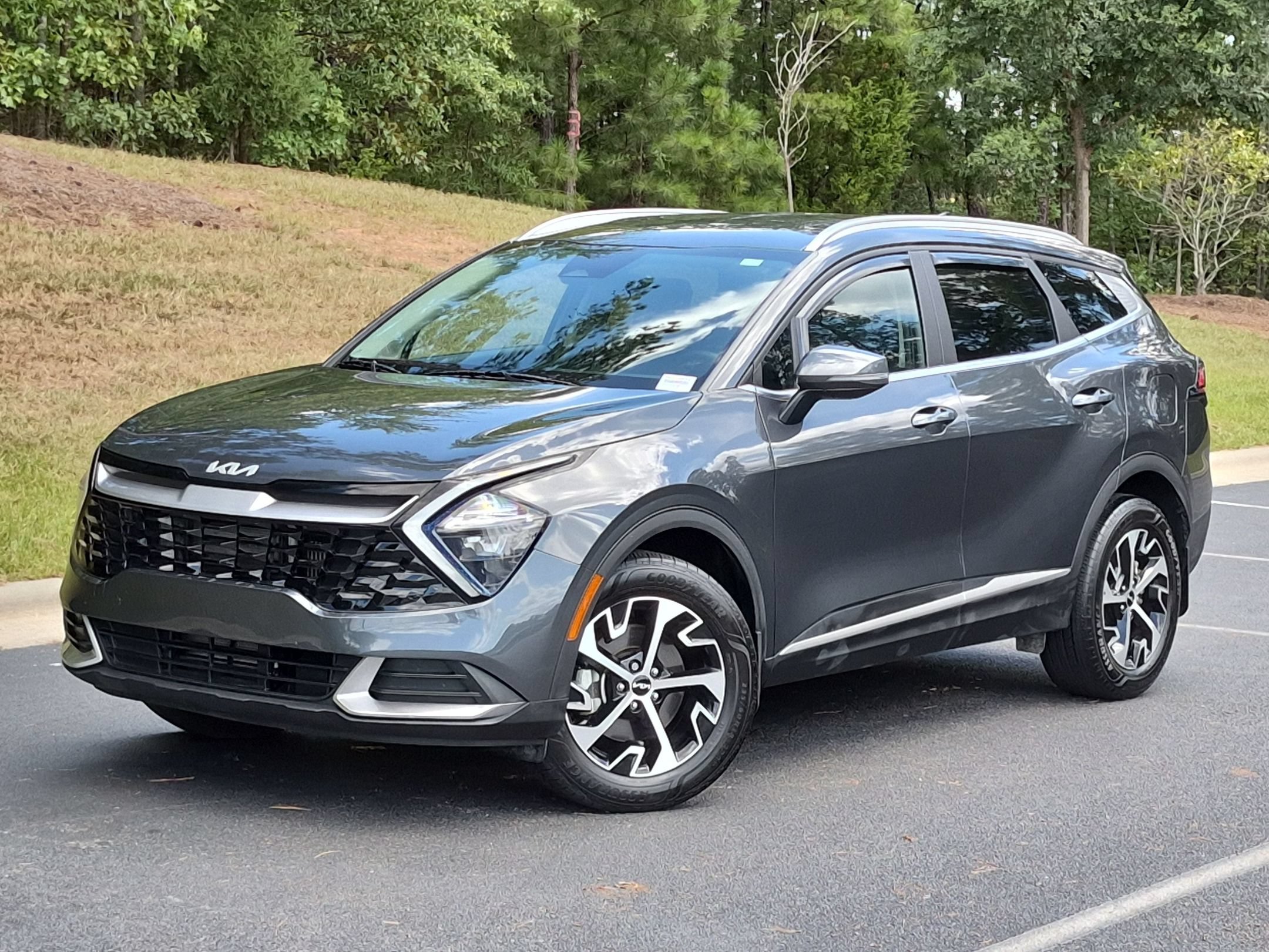  Kia Sportage Hybrid