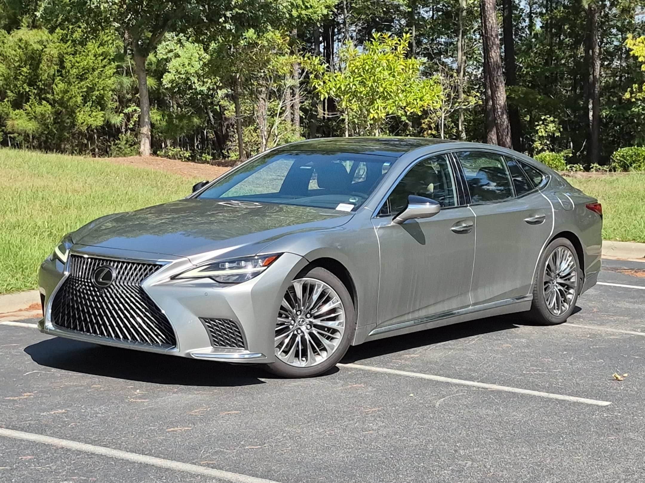 2023 Lexus LS