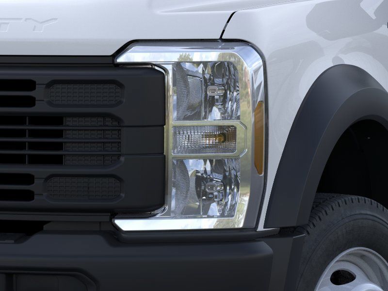 2025 Ford F-550 Super Duty Chassis Cab XL - Photo 20