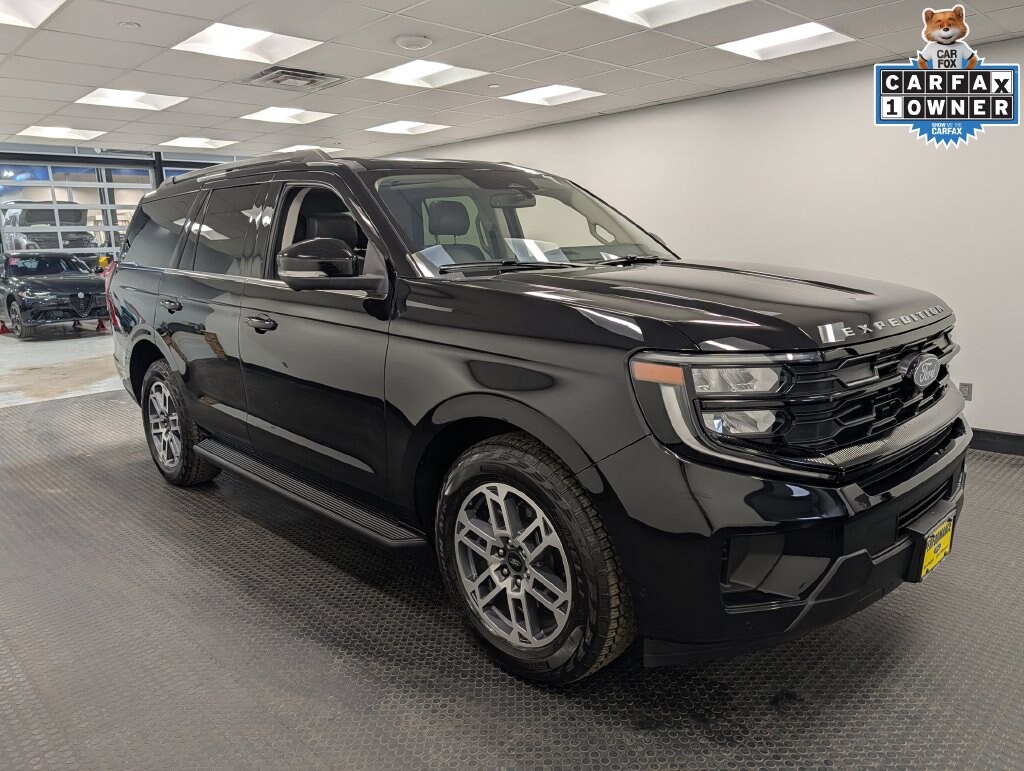 Used 2025 Ford Expedition Active SUV