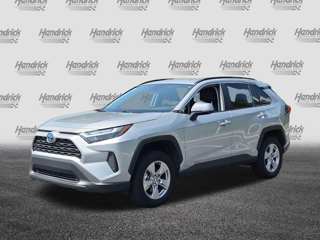 Used 2024 Toyota RAV4 Hybrid XLE SUV