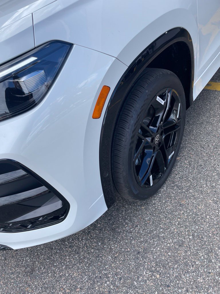 New 2026 Volkswagen Tiguan SE R-Line Black SUV