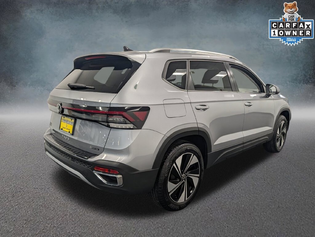 Used 2025 Volkswagen Taos 1.5T SE SUV