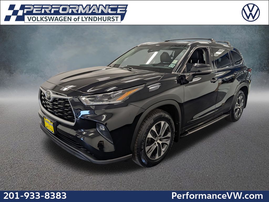 2021 Toyota Highlander