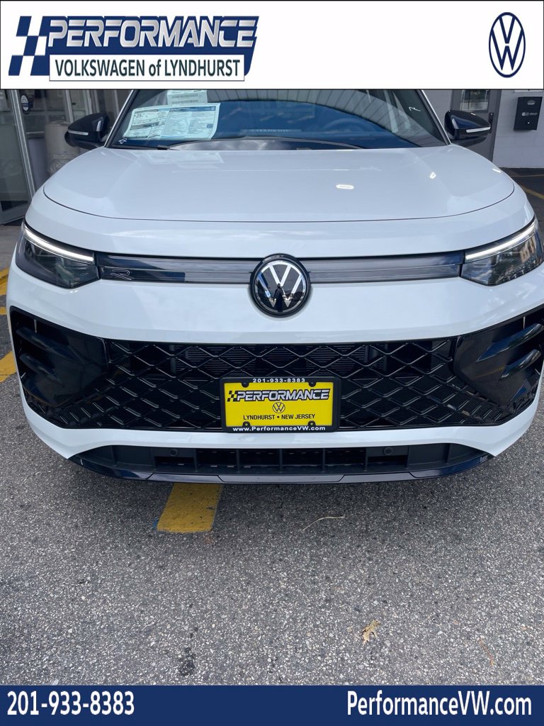 New 2026 Volkswagen Tiguan SE R-Line Black SUV