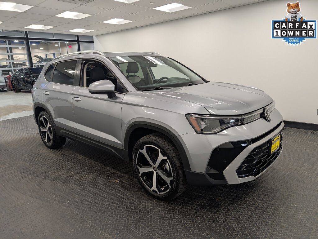 Used 2025 Volkswagen Taos 1.5T SEL SUV