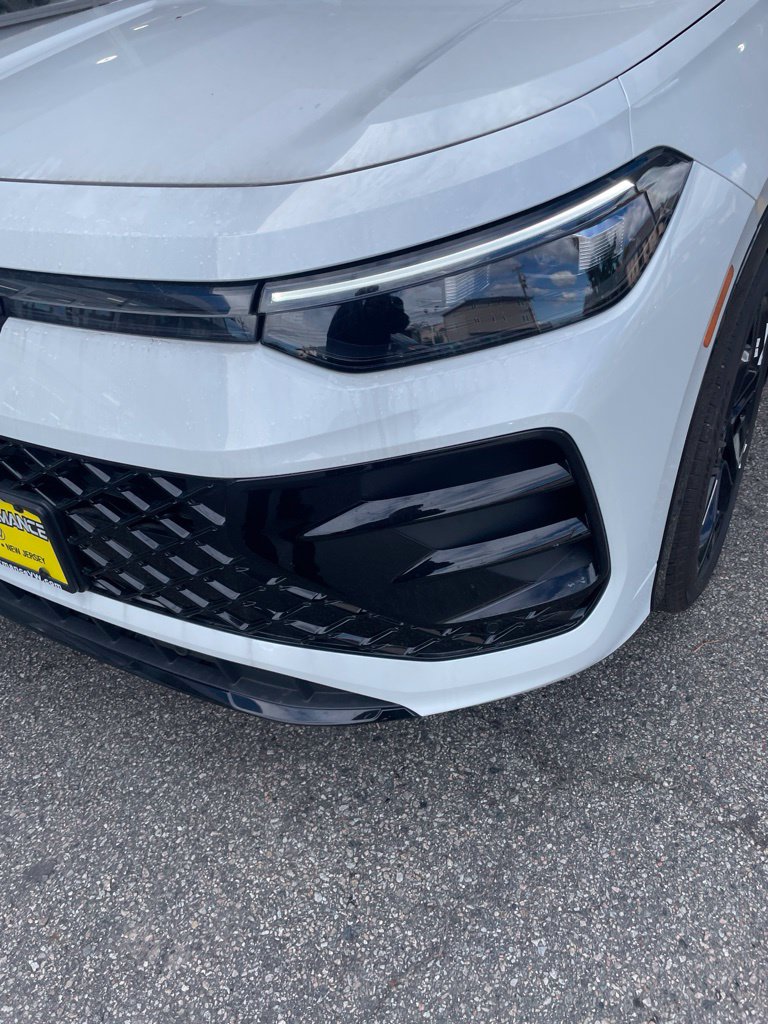 New 2026 Volkswagen Tiguan SE R-Line Black SUV