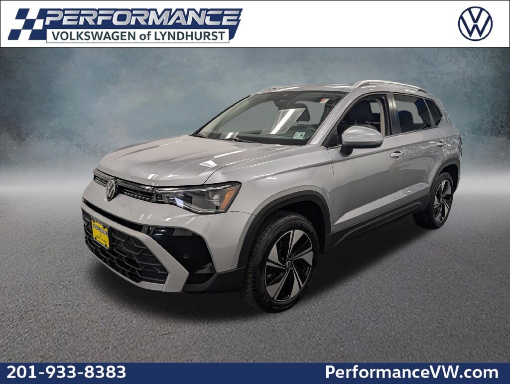 Used 2025 Volkswagen Taos 1.5T SE SUV
