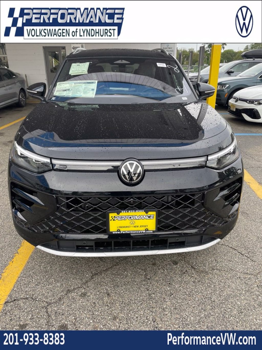 New 2026 Volkswagen Tiguan SEL R-Line Turbo SUV