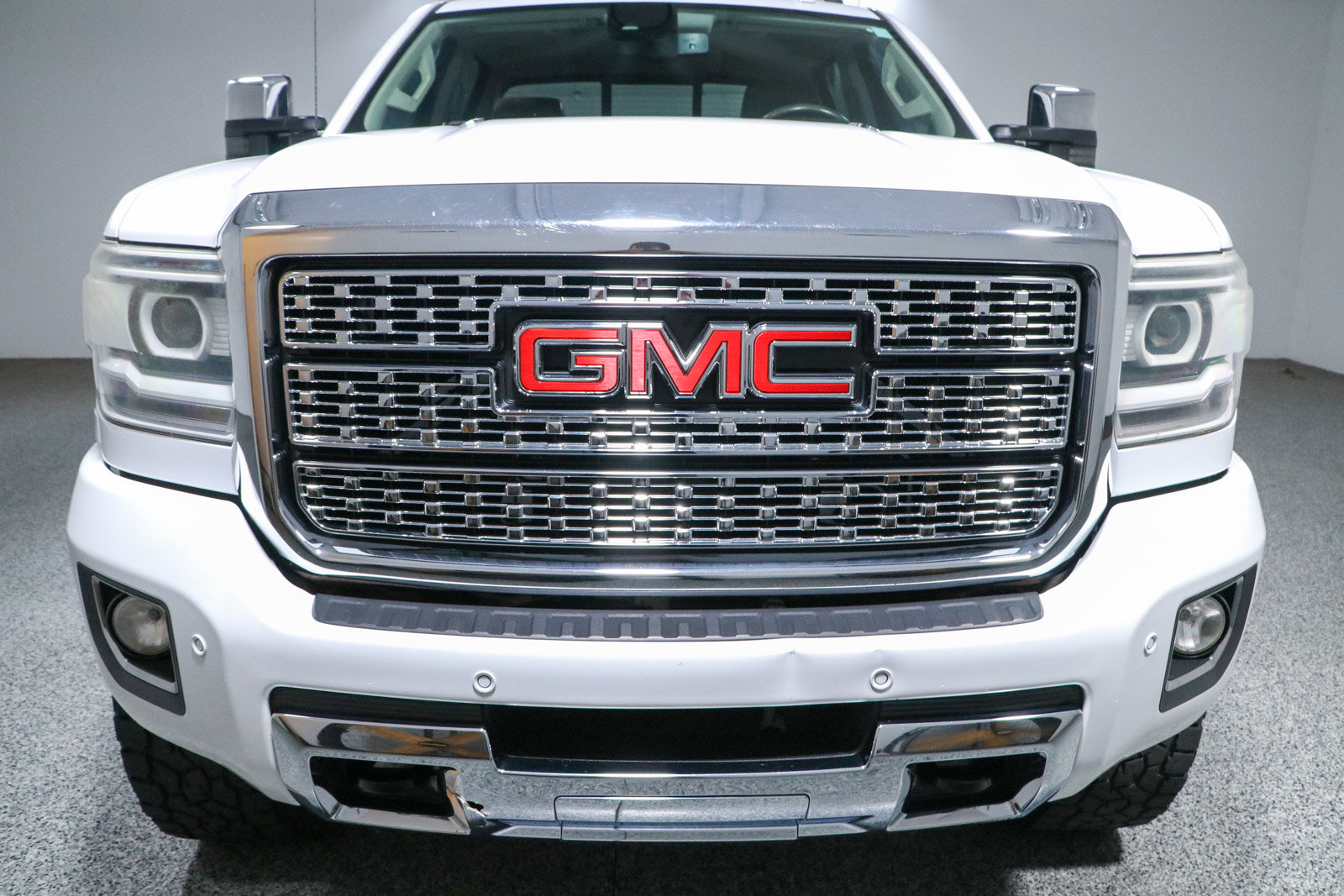 Used 2016 GMC Sierra 2500HD Denali 4X4 Truck Crew Cab