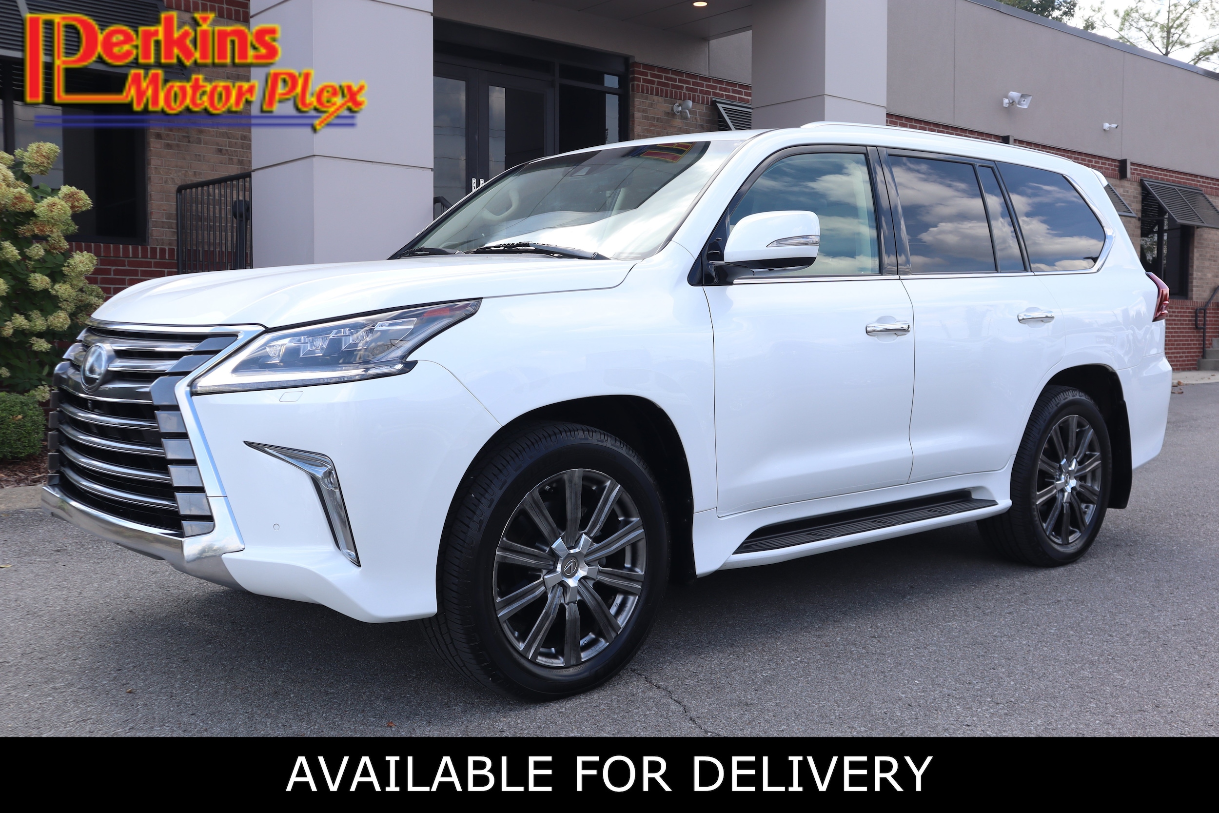 2016 Lexus LX 570