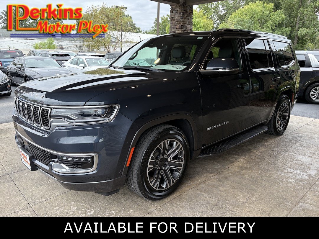 2022 Jeep Wagoneer