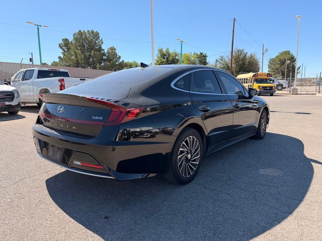 Used 2023 Hyundai Sonata Hybrid SEL Sedan