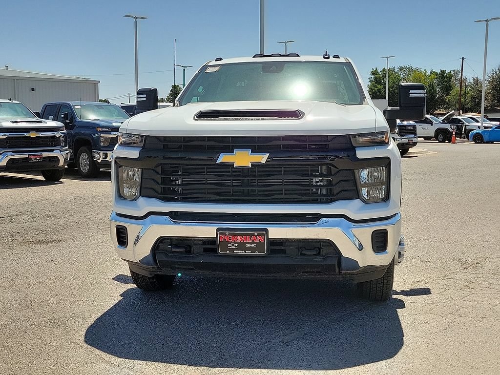 New 2026 Chevrolet Silverado 3500 HD Chassis Cab Work Truck Truck