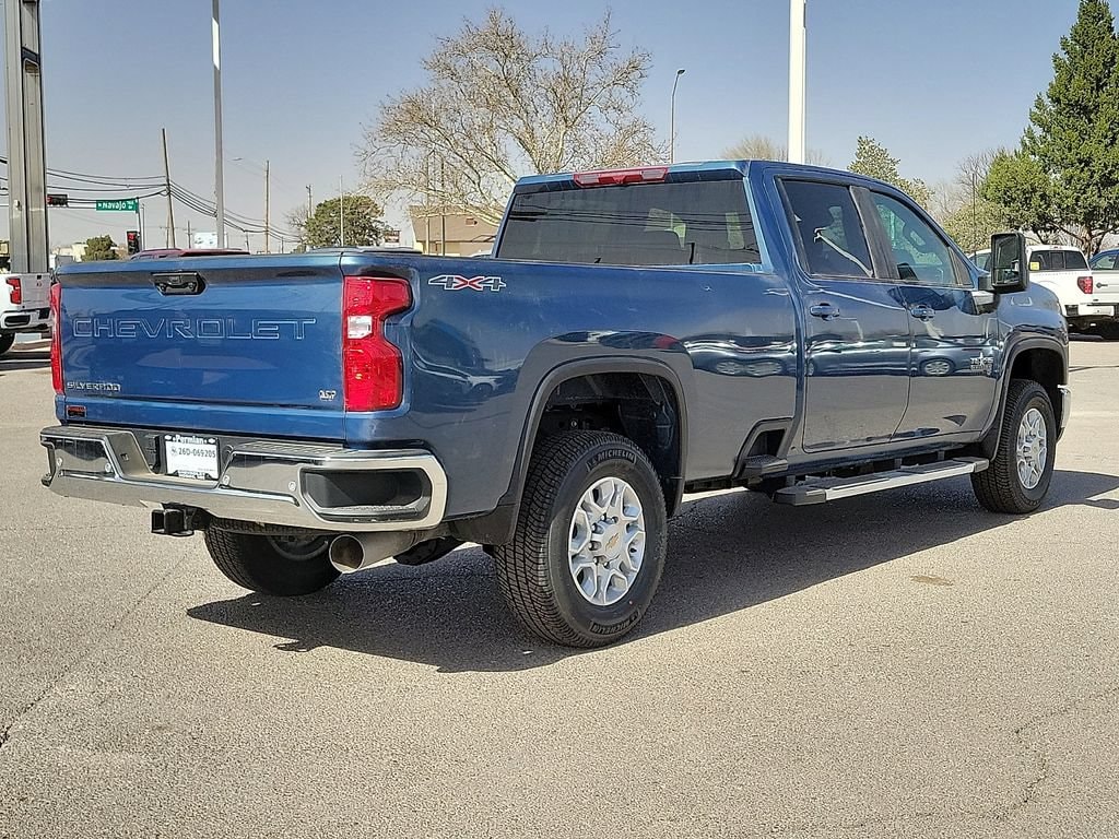 2026 Chevrolet Silverado 3500HD LT - Photo 13