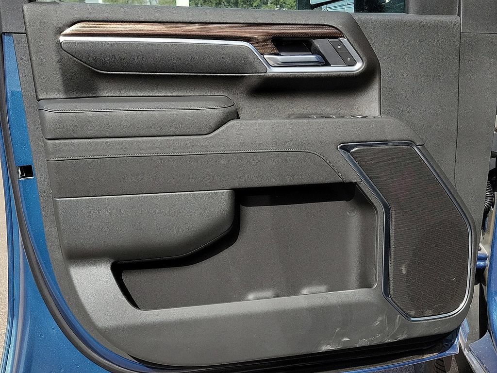 2026 Chevrolet Silverado 3500HD LT - Photo 22