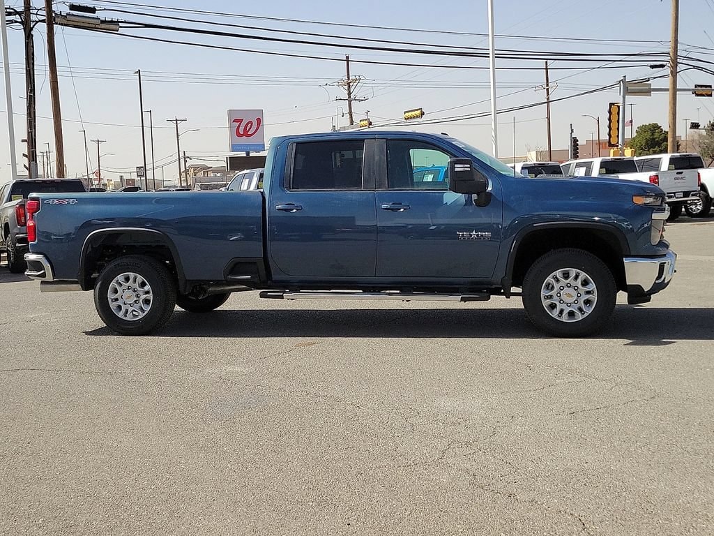 2026 Chevrolet Silverado 3500HD LT - Photo 14