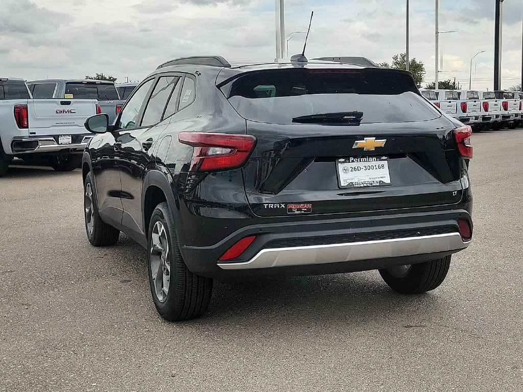 2026 Chevrolet Trax LT - Photo 9