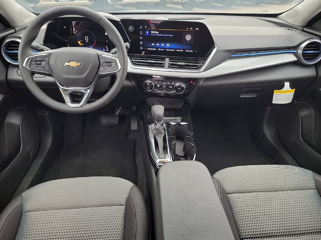 2026 Chevrolet Trax LT - Photo 21