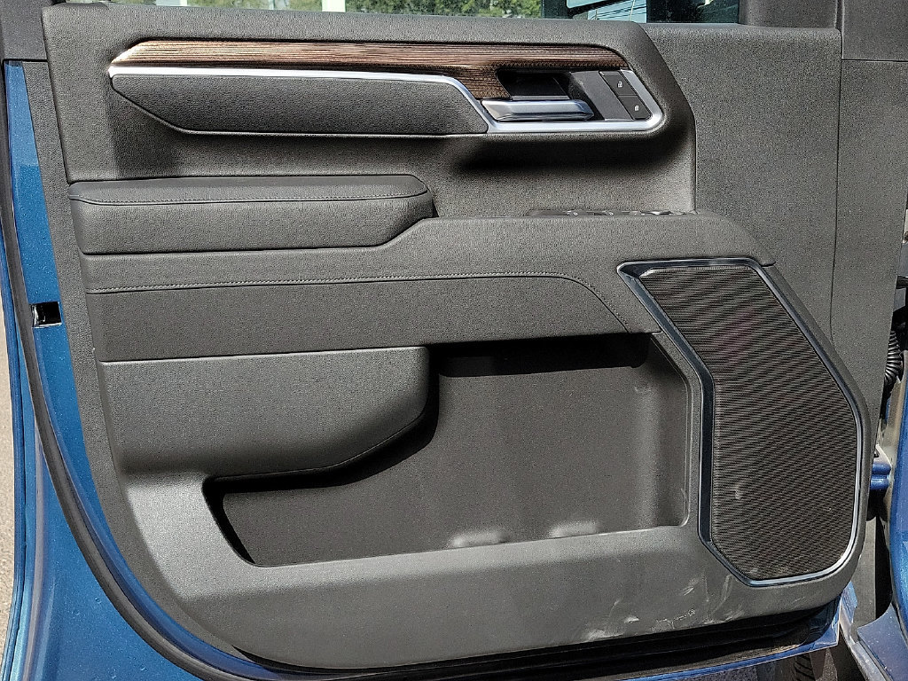 2026 Chevrolet Silverado 3500HD LT - Photo 22