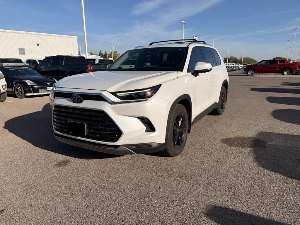 Used 2025 Toyota Grand Highlander XLE SUV