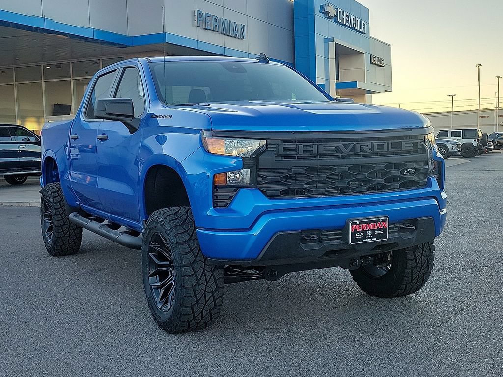 2026 Chevrolet Silverado 1500 Custom - Photo 2