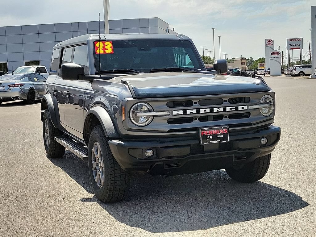 Used 2023 Ford Bronco Base SUV