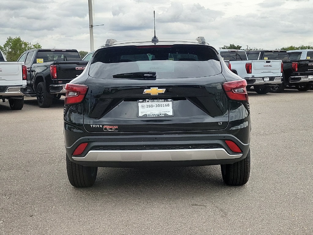 2026 Chevrolet Trax LT - Photo 11