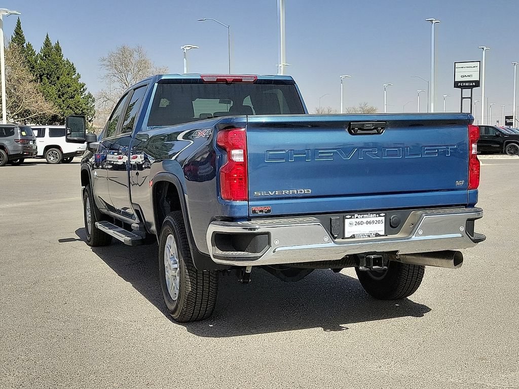 2026 Chevrolet Silverado 3500HD LT - Photo 9