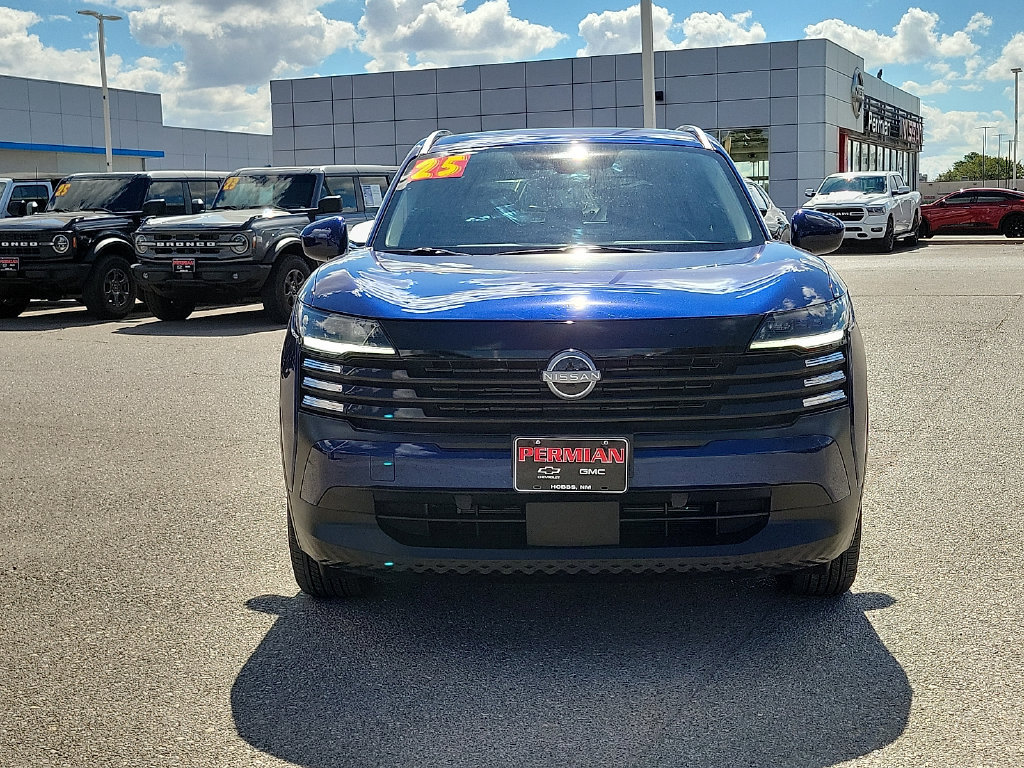 Used 2025 Nissan Kicks SV