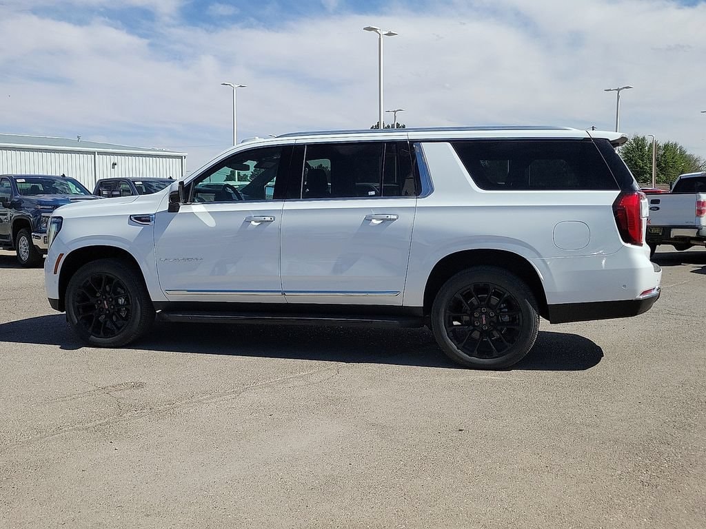 2026 GMC Yukon XL Elevation - Photo 7
