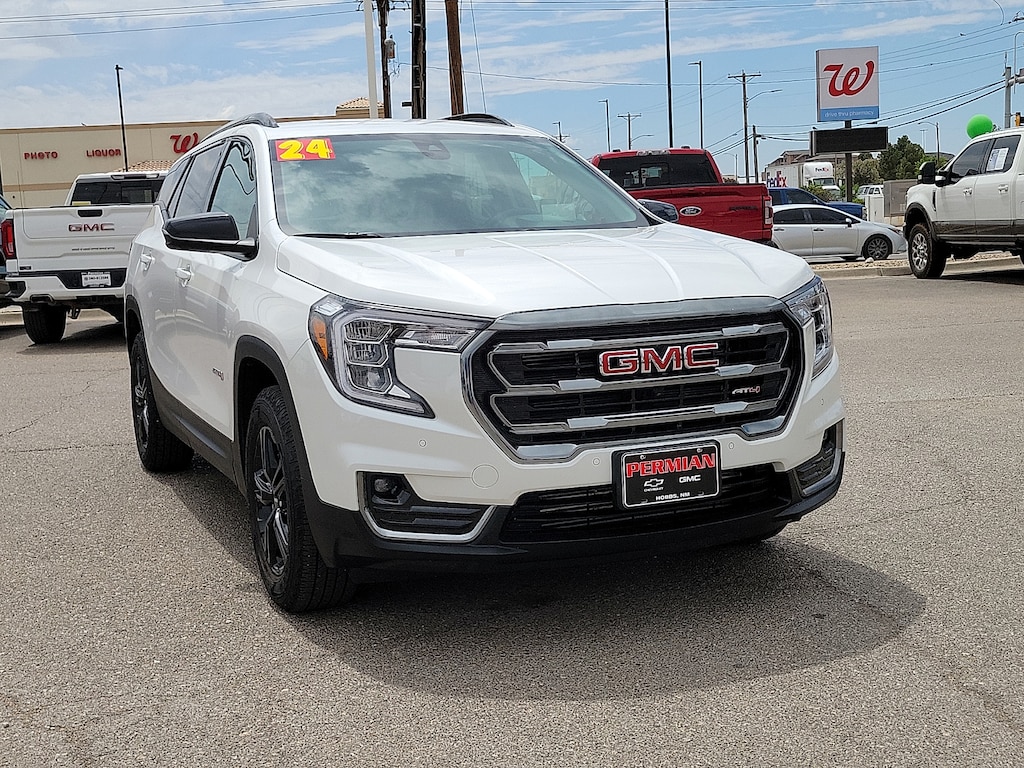 Used 2024 GMC Terrain AWD AT4 Sport Utility