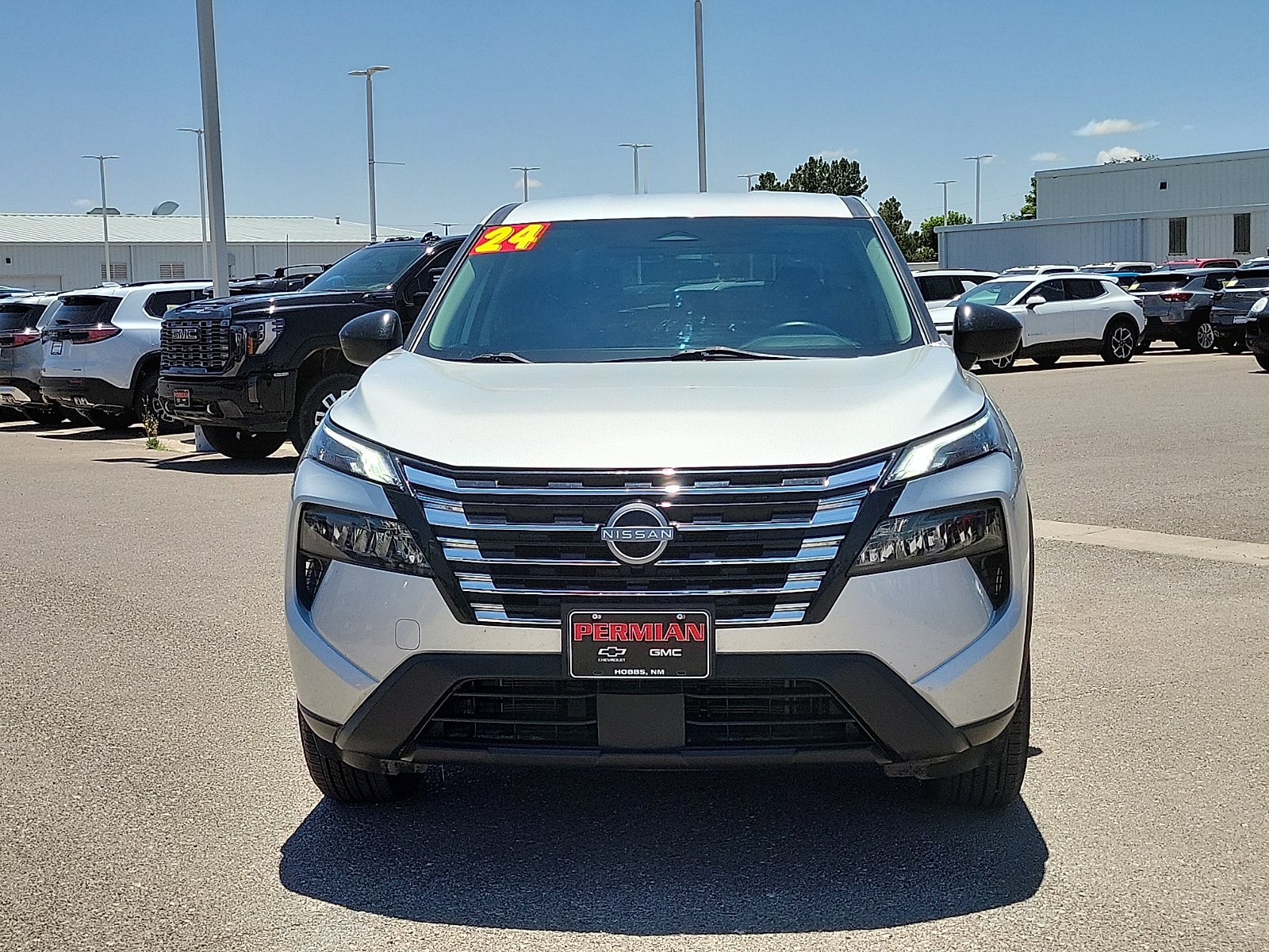 Used 2024 Nissan Rogue S Intelligent AWD Sport Utility