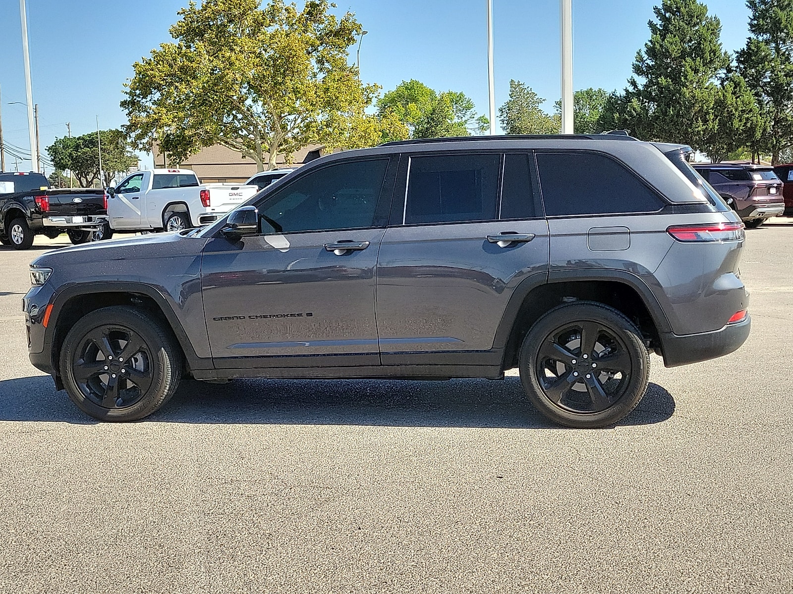 2023 Jeep Grand Cherokee Altitude - Photo 6