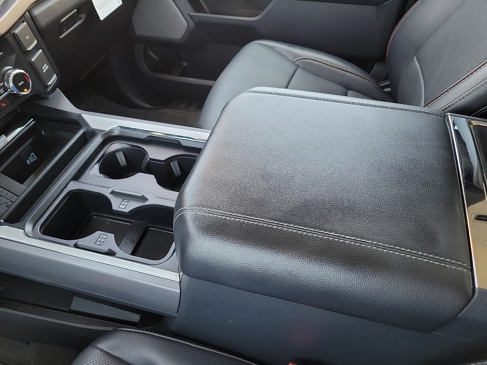 2024 Ford F-250 Super Duty Lariat - Photo 25