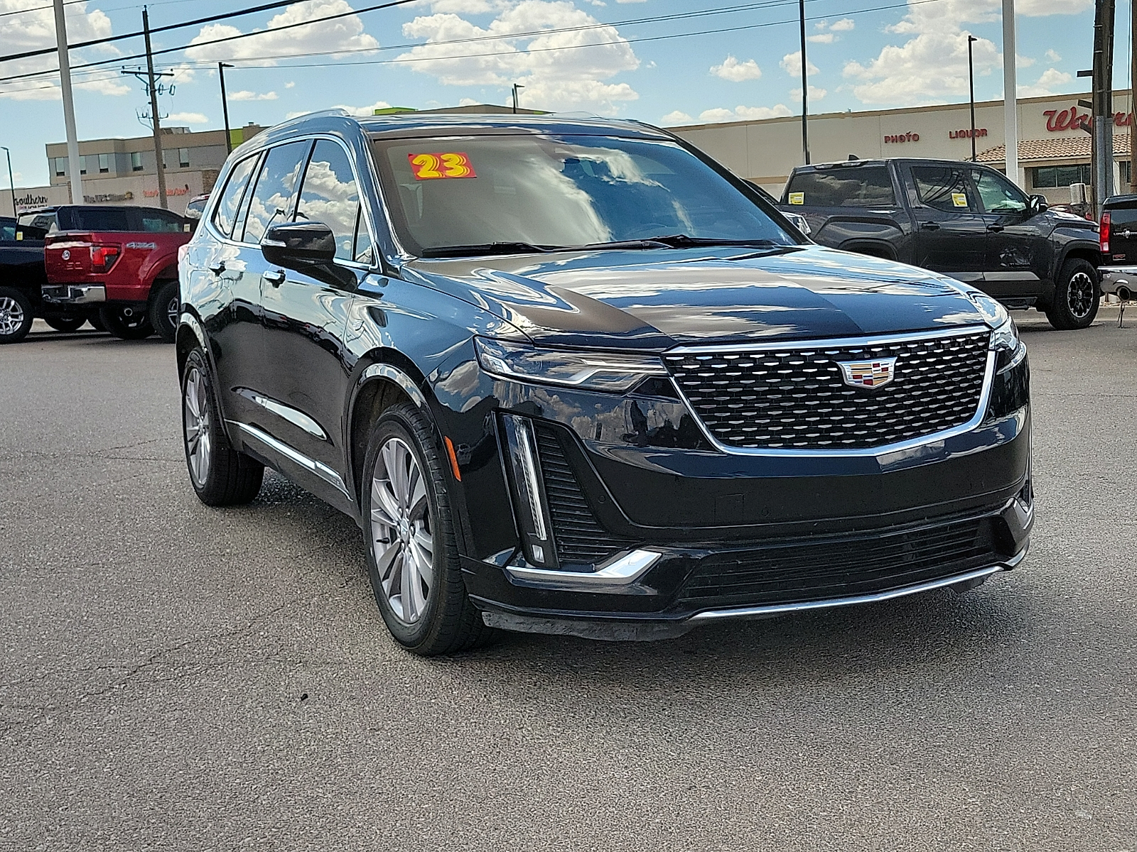 Used 2023 Cadillac XT6 FWD Premium Luxury Sport Utility