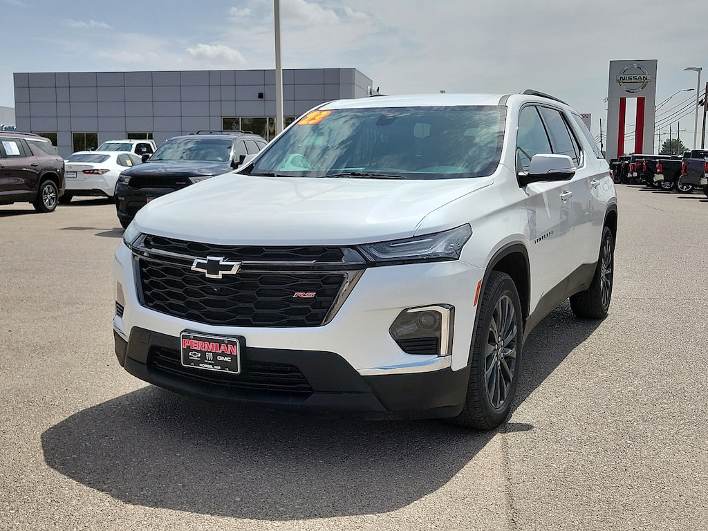 Used 2023 Chevrolet Traverse RS Sport Utility