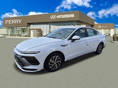 2026 Hyundai Sonata Hybrid Blue Sedan