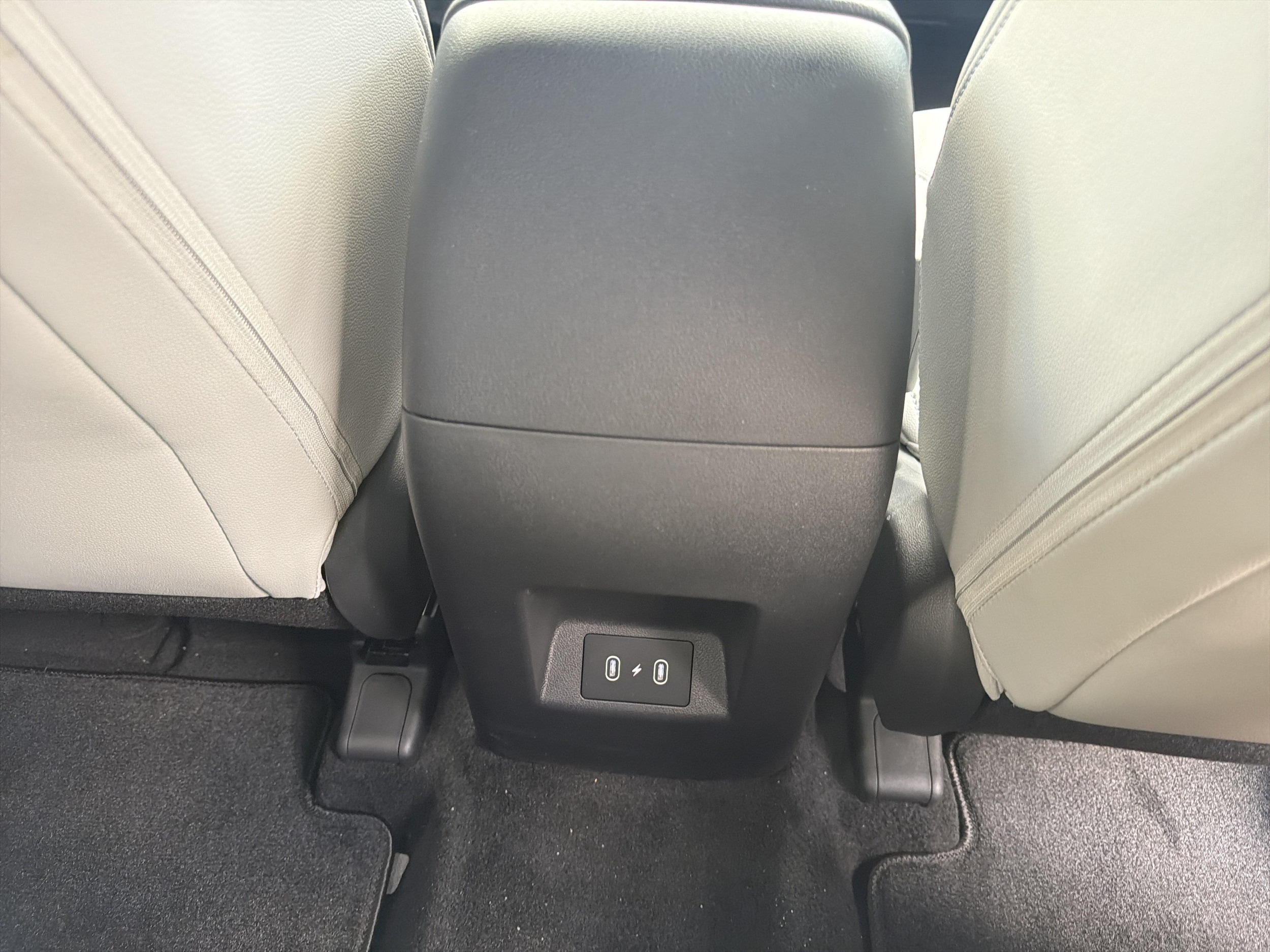 2026 Hyundai Santa Cruz SEL - Photo 10