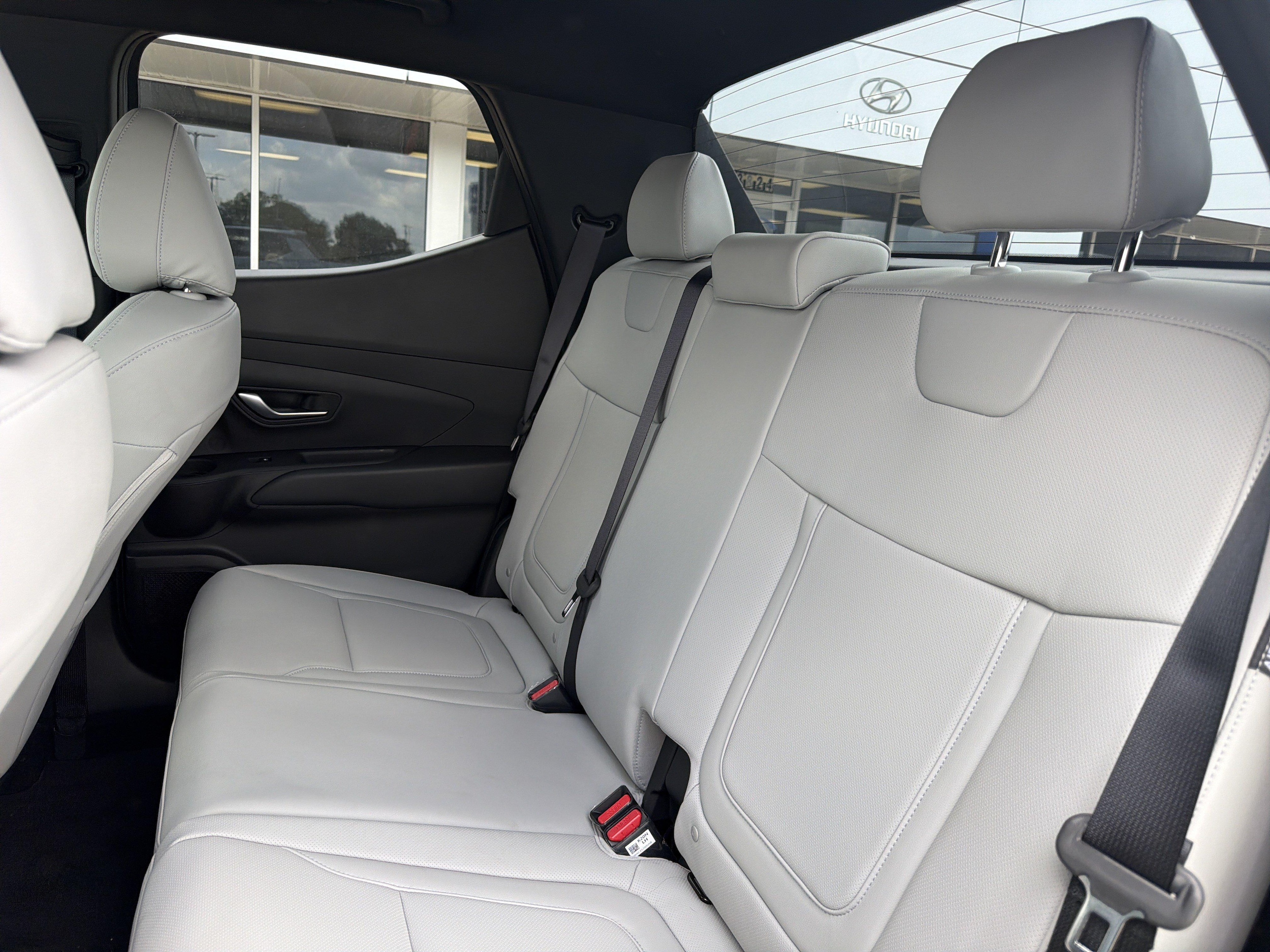 2026 Hyundai Santa Cruz SEL - Photo 6