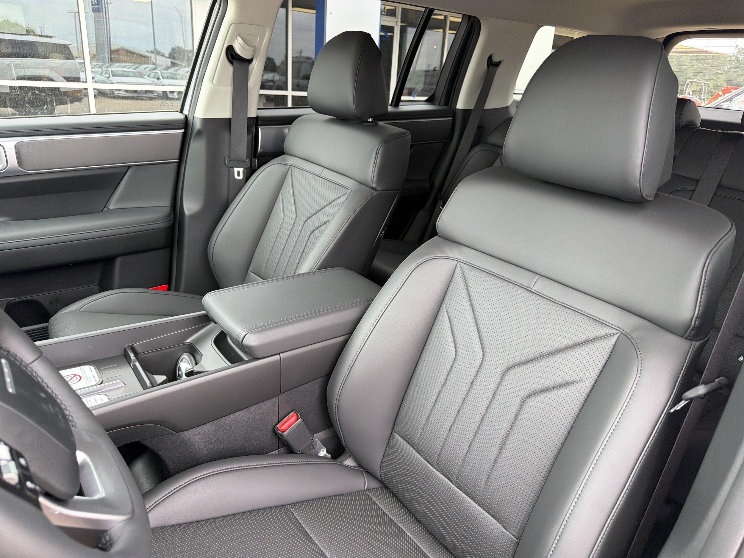 2026 Hyundai Santa Fe SEL - Photo 5