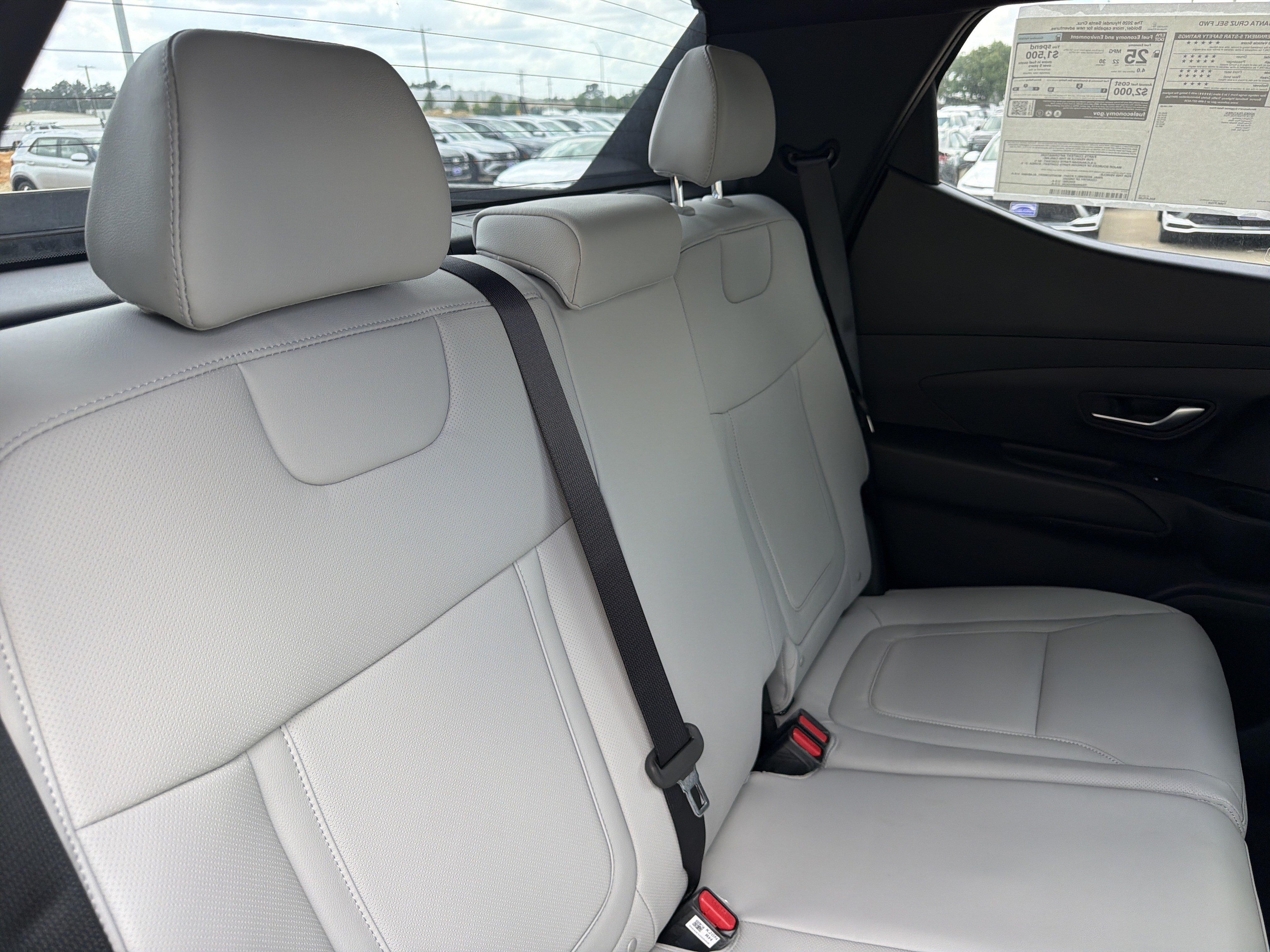 2026 Hyundai Santa Cruz SEL - Photo 8