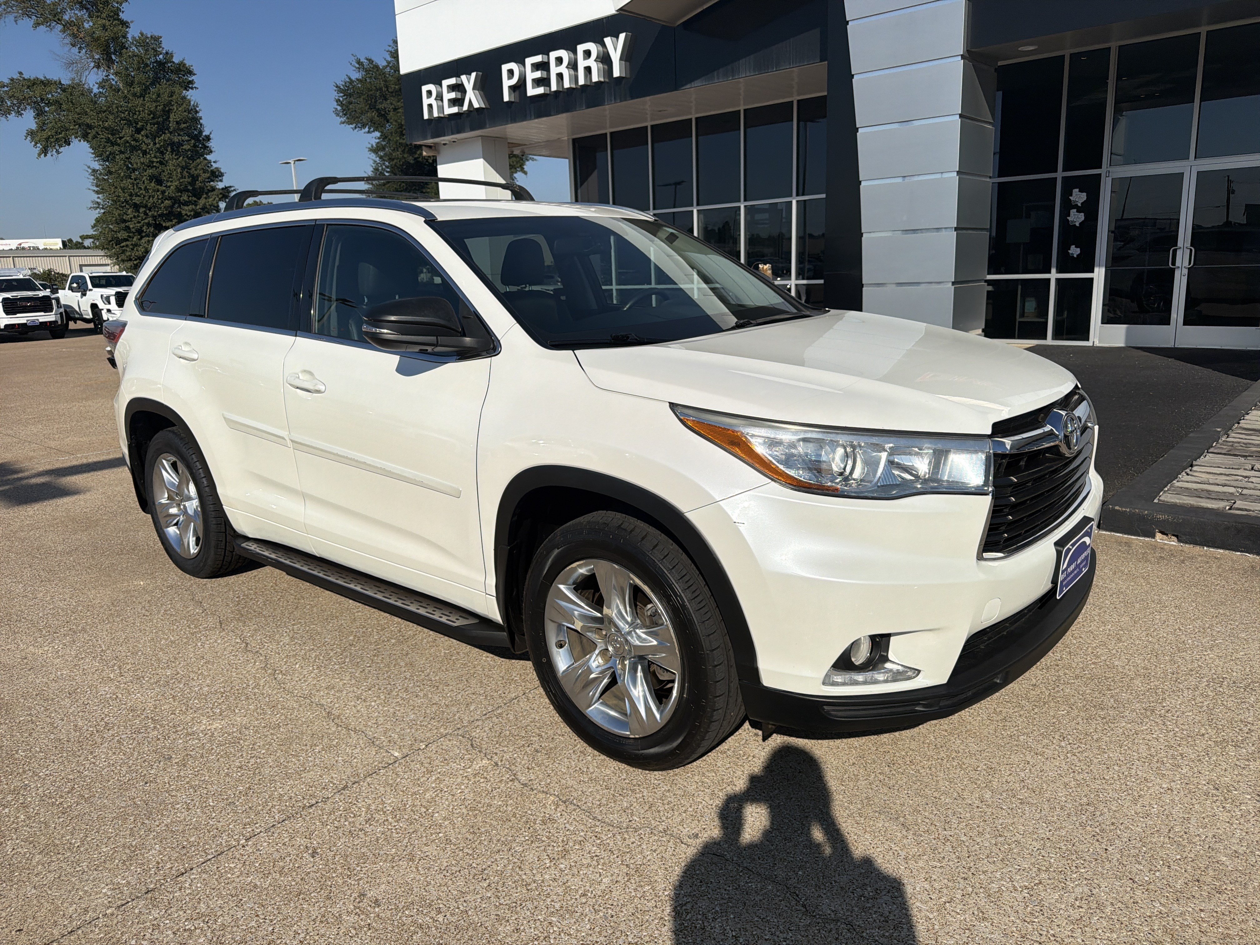 Used 2014 Toyota Highlander Limited V6 SUV
