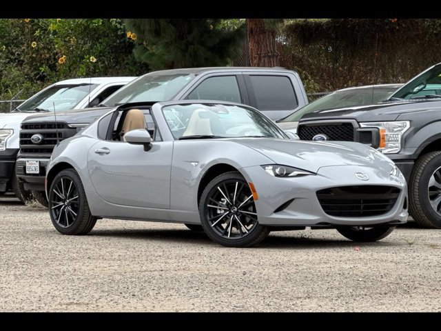 2026 Mazda MX-5 Miata RF Grand Touring