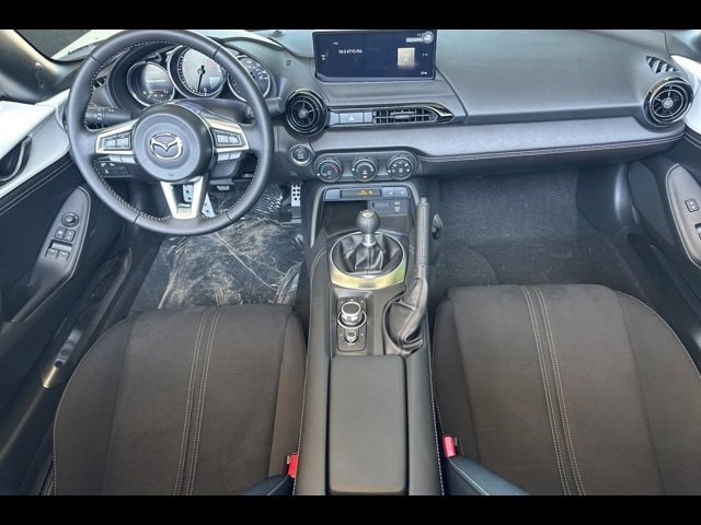 2026 Mazda MX-5 Miata Club - Photo 9